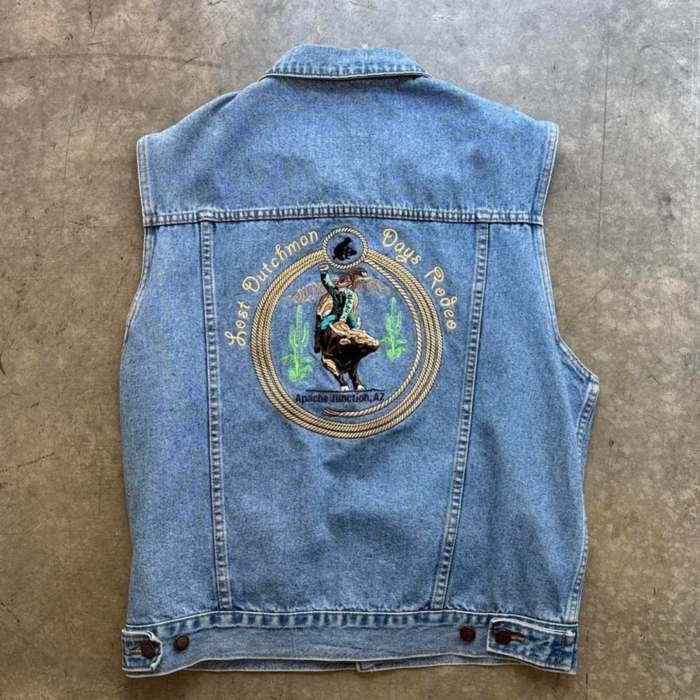 Vintage 90s Lost Dutchman Rodeo Apache Junction Arizona Size Large